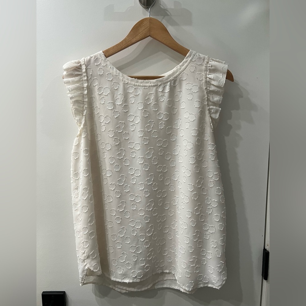 Final Price - LOFT - Ivory Textured Sleeveless Top with Flutter Sleeve